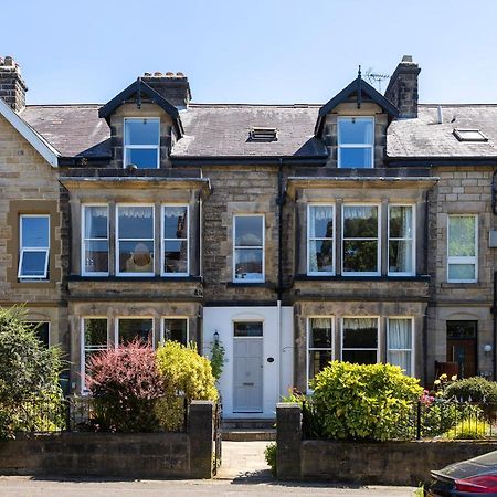 Wynnstay House Харрогейт Экстерьер фото