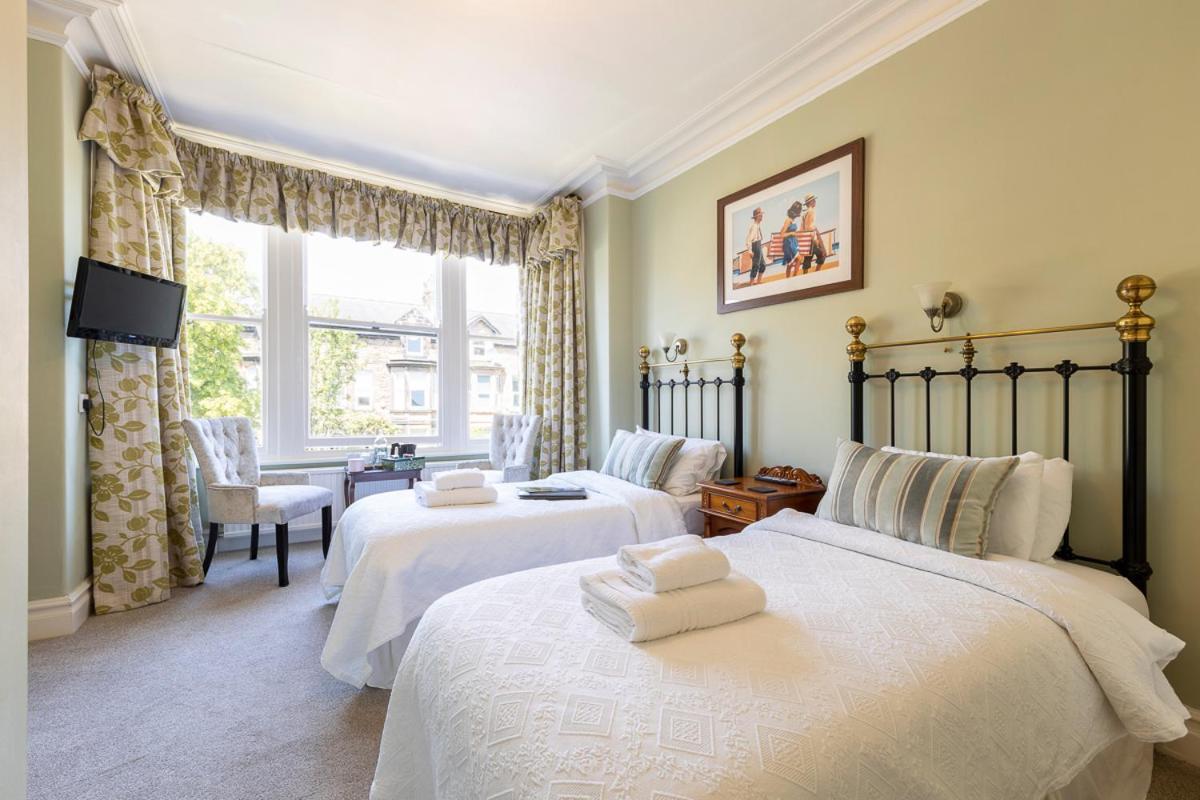 Wynnstay House Харрогейт Экстерьер фото